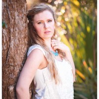 Liz Cowie Photography Engagements