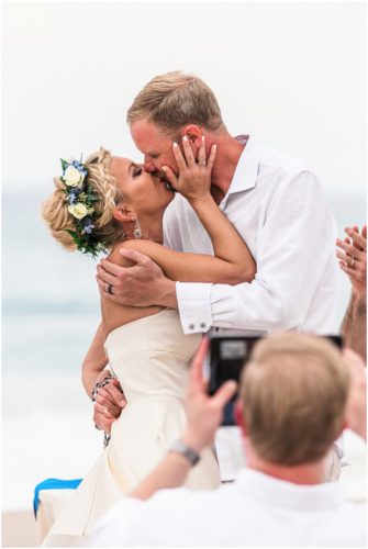first kiss during gorgeous melbourne beach wedding